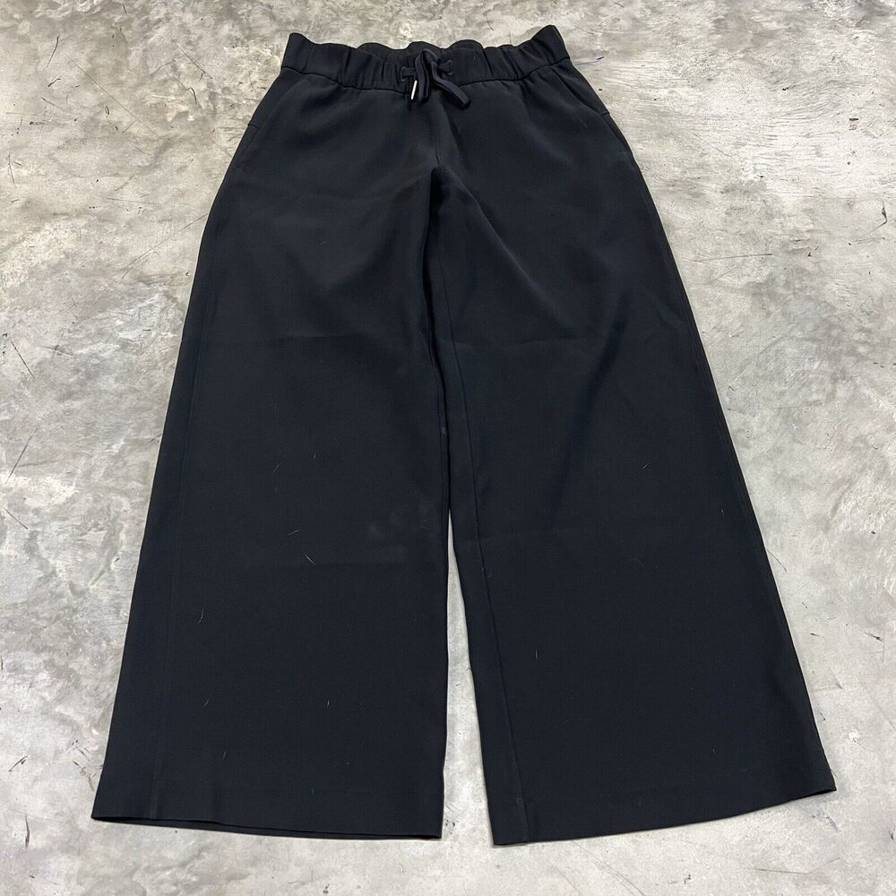 Lululemon Pants Women Size 4 On The Fly Wide Leg 7/8 Woven Black Athleisure